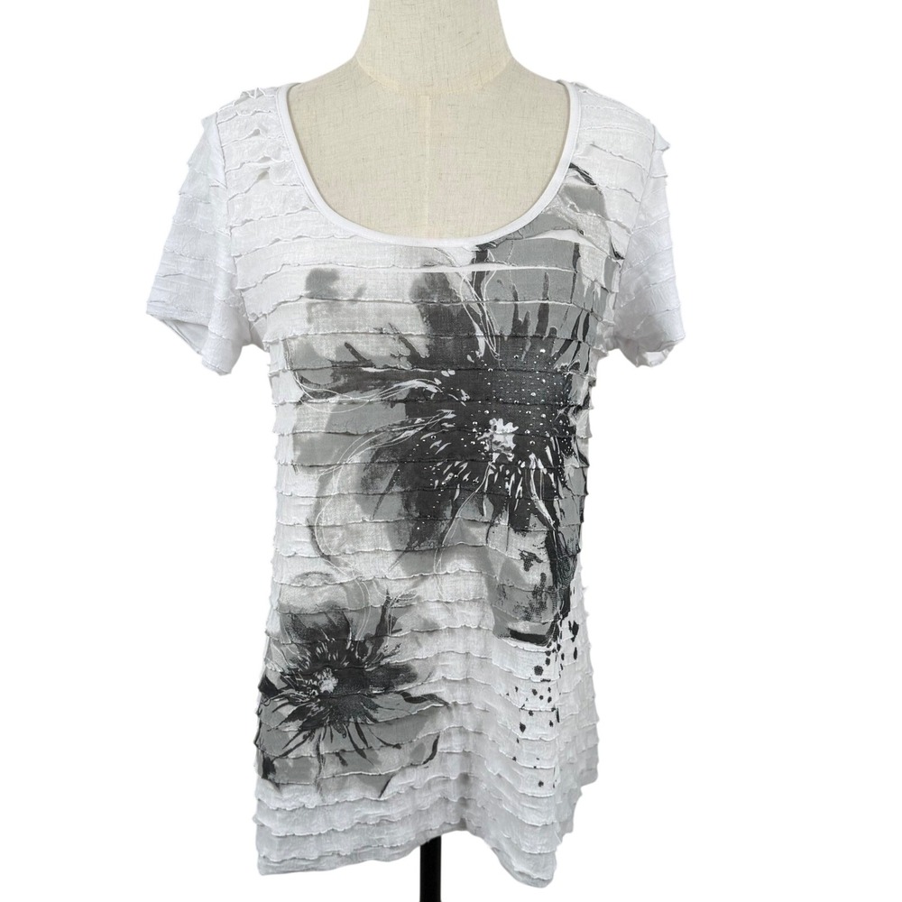 Womens XL Top White Floral Graphic Rhinestone Tiered Ruffle Art to Wear‎ USA EUC